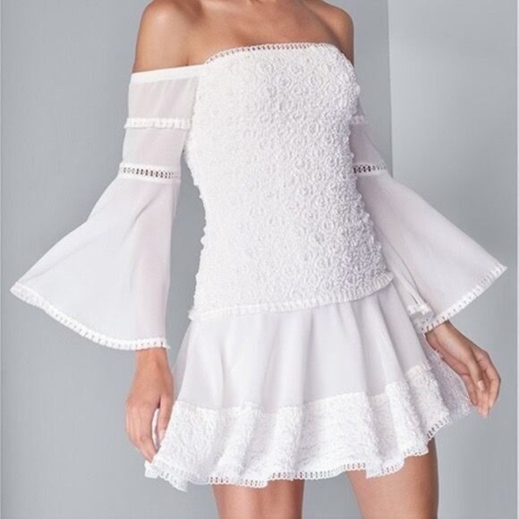 Women's Venus White Tiered Dress,  size 8 - Picture 2 of 16